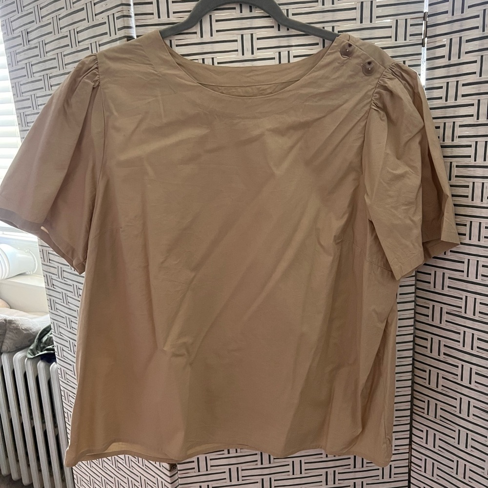J Crew Tan Top. Size XL. Like new.
